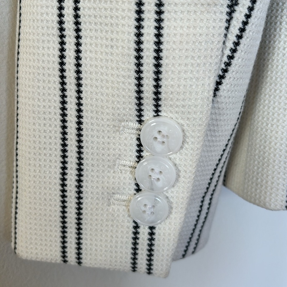 Talbots Lined Jacket White Navy Striped Beautifully Made Sz 6 PERFECT COND - Picture 8 of 9